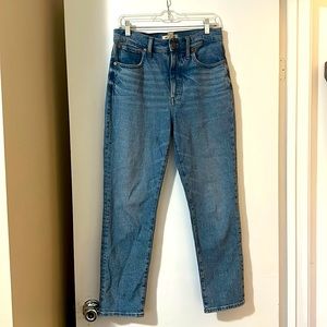 Size 28 perfect vintage jeans by Madewell